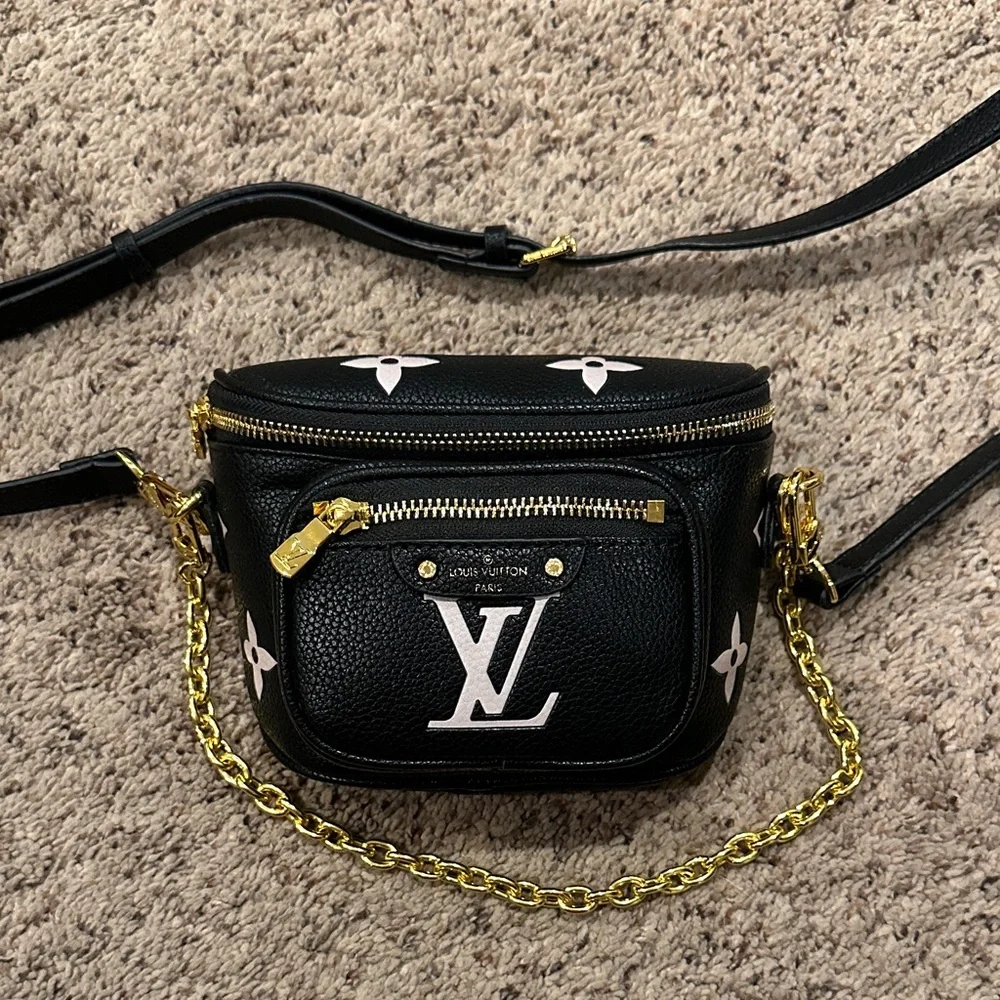 Mini bumbag - Picture 1 of 3